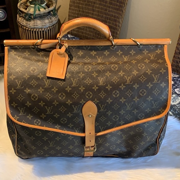 SOLD🎉🎉Louis Vuitton Monogram Sac Chasse Hunting Bag - Picture 4 of 17